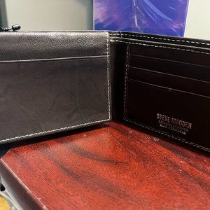 BEAUTIFUL LEATHER WALLET
